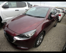 Mazda Mazda2 2021