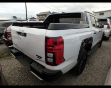 Mitsubishi Triton 2024