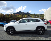 Mercedes-Benz GLA-class 2021