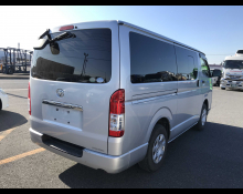 Toyota Hiace Van 2015