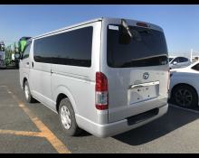 Toyota Hiace Van 2015