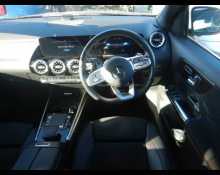 Mercedes-Benz GLA-class 2021