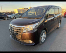 Toyota Noah 2016