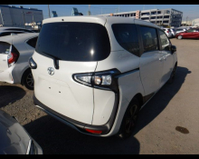 Toyota Sienta 2022
