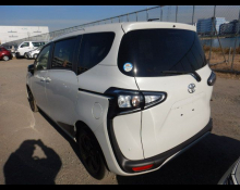 Toyota Sienta 2022