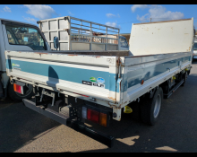 Isuzu Elf 2017