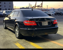 Mercedes-Benz E-Class 2010