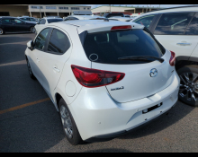 Mazda Mazda2 2021