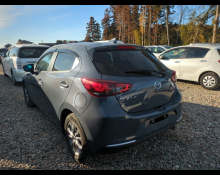 Mazda Mazda2 2021