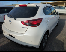 Mazda Mazda2 2021