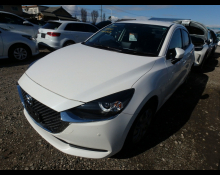Mazda Mazda2 2023