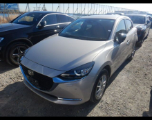 Mazda Mazda2 2023