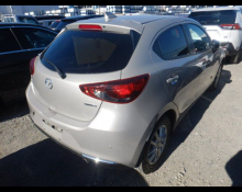 Mazda Mazda2 2023
