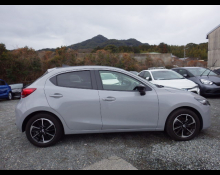 Mazda Mazda2 2023