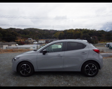Mazda Mazda2 2023
