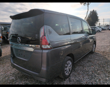 Nissan Serena 2022