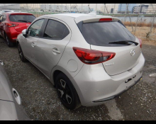 Mazda Mazda2 2023