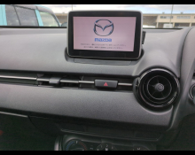 Mazda Mazda2 2021