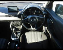 Mazda Mazda2 2021