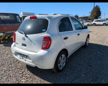 Nissan March 2021