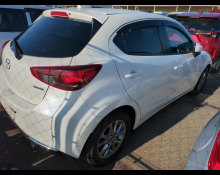 Mazda Mazda2 2021