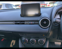 Mazda Mazda2 2021