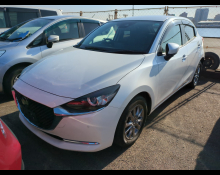 Mazda Mazda2 2021