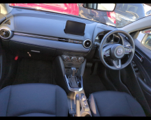 Mazda Mazda2 2021