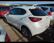 Mazda Mazda2 2021