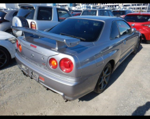Nissan Skyline 1999
