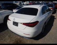 Mercedes-Benz C-Class 2022