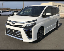 Toyota Voxy 2017
