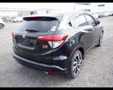 Honda Vezel 2016