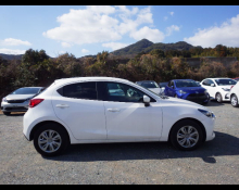 Mazda Mazda2 2021