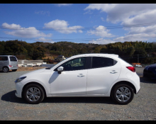 Mazda Mazda2 2021