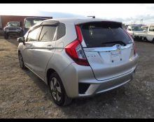 Honda Fit Hybrid 2015