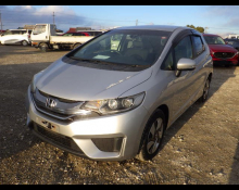 Honda Fit Hybrid 2015