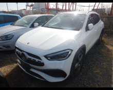 Mercedes-Benz GLA-class 2021