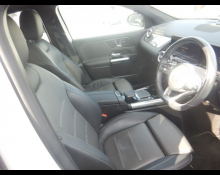 Mercedes-Benz GLA-class 2021
