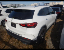 Mercedes-Benz GLA-class 2021