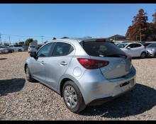 Mazda Mazda2 2022