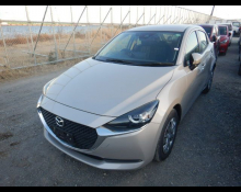 Mazda Mazda2 2022