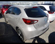 Mazda Mazda2 2023