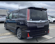 Toyota Noah 2018