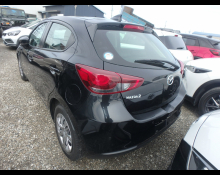 Mazda Mazda2 2021