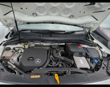 Mercedes-Benz GLA-class 2021