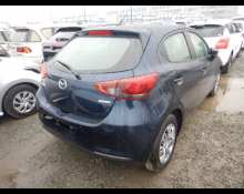 Mazda Mazda2 2022