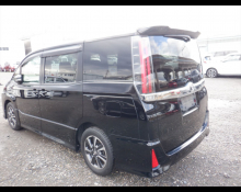 Toyota Noah 2017