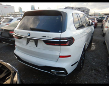 BMW X7 2023