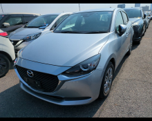 Mazda Mazda2 2021